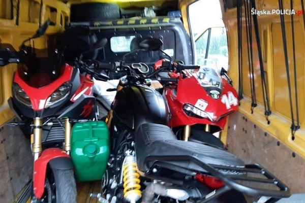 В Польше задержали троих белорусов с угнанными мотоциклами В Польше задержали троих белорусов с угнанными мотоциклами