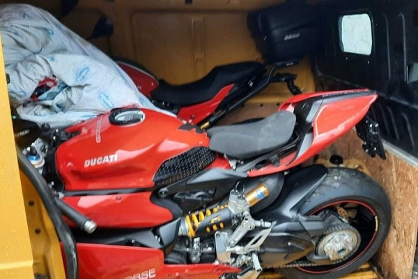 В Польше задержали троих белорусов с угнанными мотоциклами В Польше задержали троих белорусов с угнанными мотоциклами