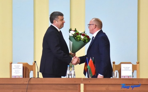 Губернатор Брестчины Юрий Шулейко представил нового руководителя птицефабрики «Дружба»