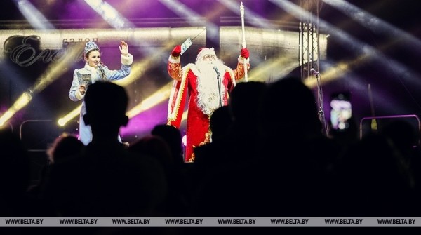 Как прошла новогодняя ночь в Бресте. Фоторепортаж Как прошла новогодняя ночь в Бресте. Фоторепортаж