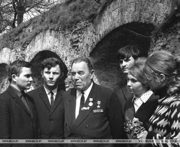 Мемориал «Брестская крепость-герой» в фотоархиве