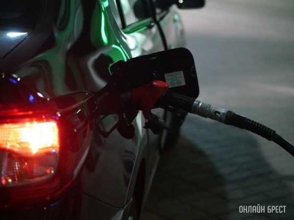 Суд одним махом конфисковал пять автомобилей у сливщиков топлива в Слониме