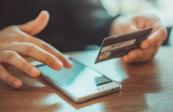 У жительницы Каменца телефонные мошенники похитили более 5600 рублей У жительницы Каменца телефонные мошенники похитили более 5600 рублей