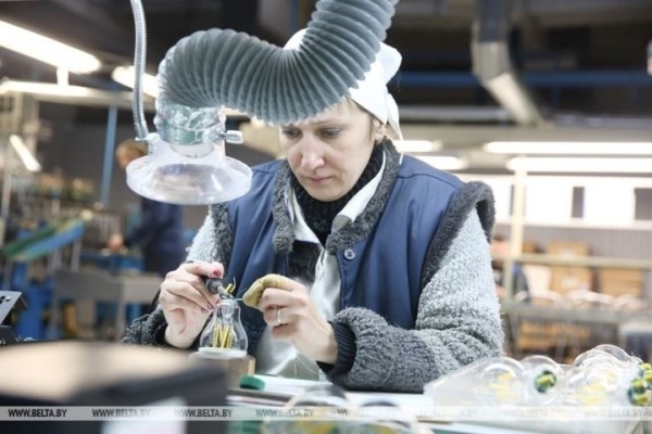 Электронную ярмарку вакансий проведет Брестский электроламповый завод Электронную ярмарку вакансий проведет Брестский электроламповый завод