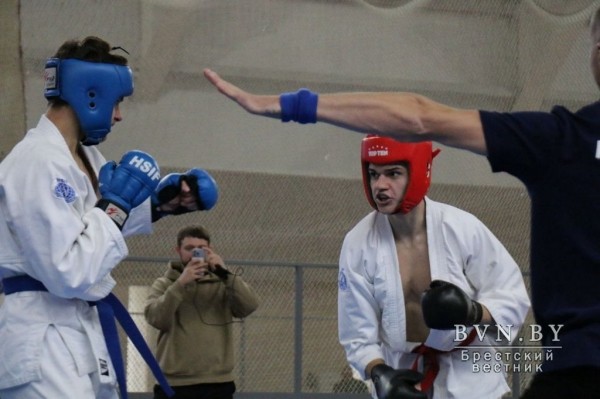 Турнир по рукопашному бою памяти Дмитрия Гвишиани прошел в Бресте. Фото и видео