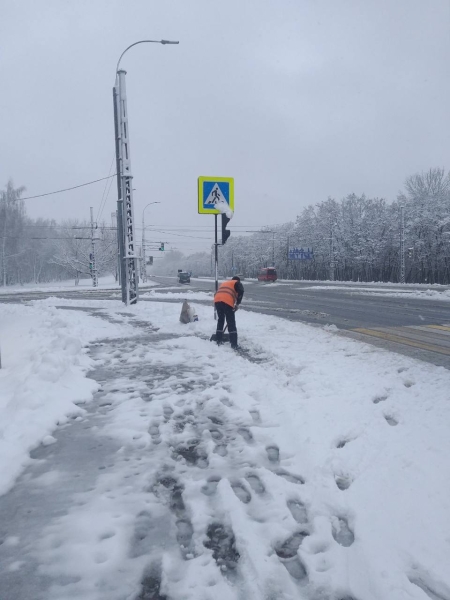 Власти Бреста: работы по уборке снега будут продолжены ночью Власти Бреста: работы по уборке снега будут продолжены ночью