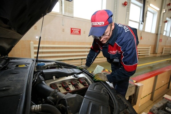 Нет катализатора — нет «дозвола». Как водители проходят техосмотр по новым правилам Нет катализатора — нет «дозвола». Как водители проходят техосмотр по новым правилам