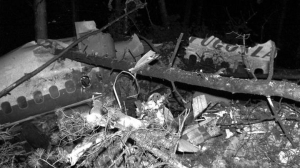 История стюардессы, которая выжила при падении с высоты 10 тысяч метров История стюардессы, которая выжила при падении с высоты 10 тысяч метров