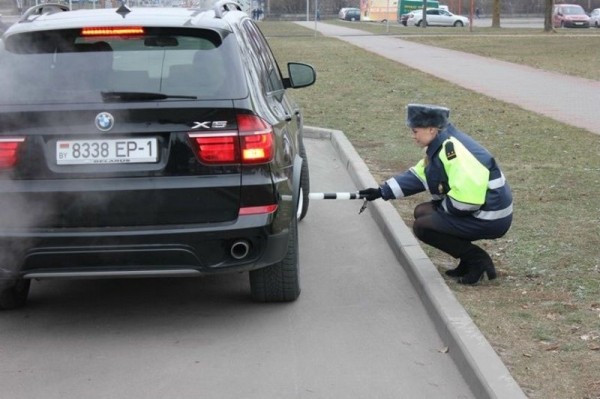 Уже завтра сотрудники Госавтоинспекции проверят, как водители подготовили свои автомобили к эксплуатации зимой Уже завтра сотрудники Госавтоинспекции проверят, как водители подготовили свои автомобили к эксплуатации зимой
