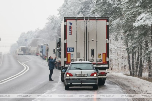 Шулейко прокомментировал ситуацию с очередями фур на границе под Брестом Шулейко прокомментировал ситуацию с очередями фур на границе под Брестом