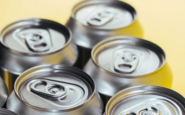 Кардиолог рассказал, как энергетические напитки разрушают сердце