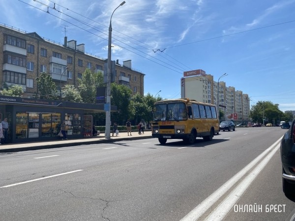 В 2023 году для школ Брестчины закупят 20 новых автобусов В 2023 году для школ Брестчины закупят 20 новых автобусов