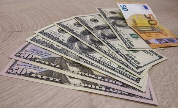 Вынес приговор мужчине, который вез через границу (из Польши в Брест) $107 тысяч Вынес приговор мужчине, который вез через границу (из Польши в Брест) $107 тысяч