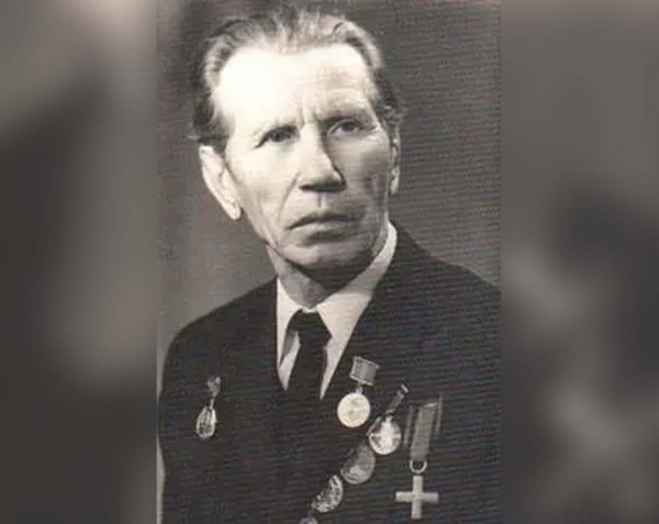 На встречу с Иваном Рудчиком. Один из старейших брестских художников родился 115 лет назад