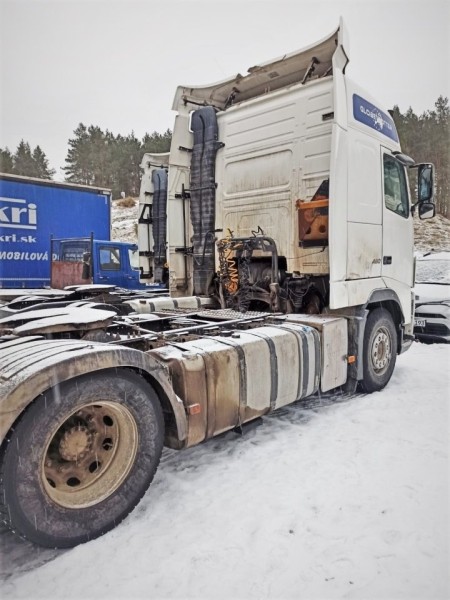 Этот тягач Volvo искали в Европе 9 лет. И вдруг машина выехала из Беларуси в Литву