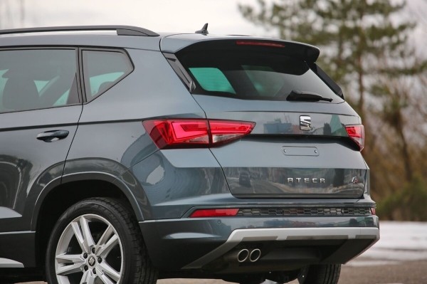 Белорус пригнал на перепродажу Seat Ateca. Хочет выручить 26 900 Белорус пригнал на перепродажу Seat Ateca. Хочет выручить 26 900