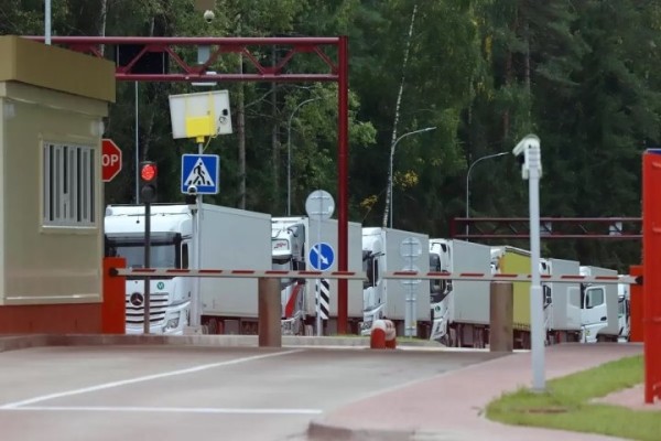 Сбор за пересечение границы Беларуси на россиян действовать не будет Сбор за пересечение границы Беларуси на россиян действовать не будет