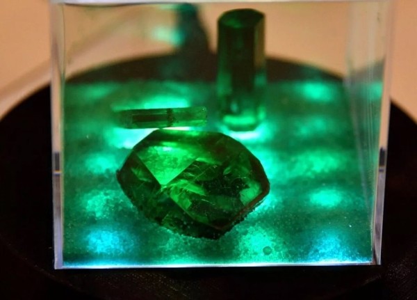 400 долларов за карат: как выращивают белорусские бриллианты 400 долларов за карат: как выращивают белорусские бриллианты