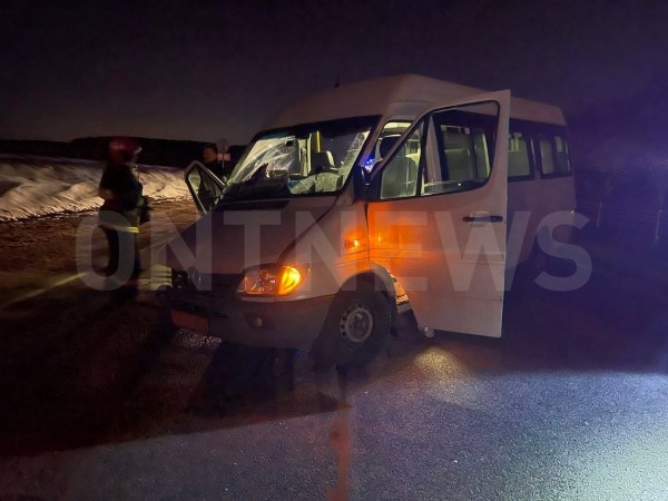 Маршрутка попала в ДТП – легковушка выехала на встречку. Есть видео, как это произошло Маршрутка попала в ДТП – легковушка выехала на встречку. Есть видео, как это произошло