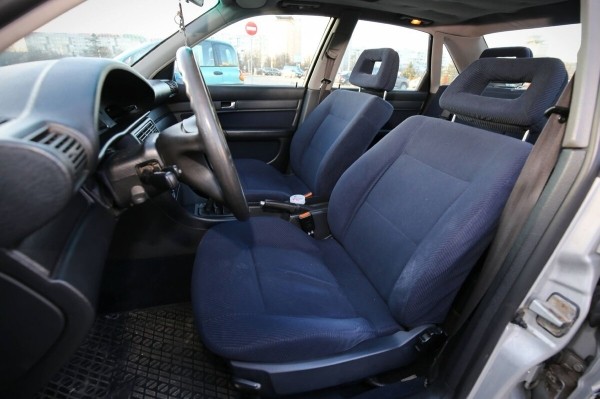 «Купил за $2 250 и горя не знаю!». Белорус о владении Audi 100 (C4) выпуска 1993 года