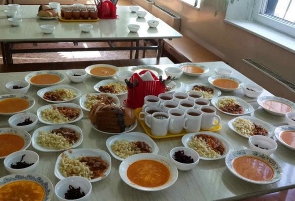 В Кодекс об образовании внесли статью об организации питания педагогов В Кодекс об образовании внесли статью об организации питания педагогов