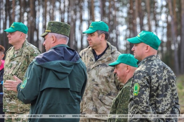 Более 15 тыс. жителей Брестской области поддержали акцию «Неделя леса» Более 15 тыс. жителей Брестской области поддержали акцию «Неделя леса»