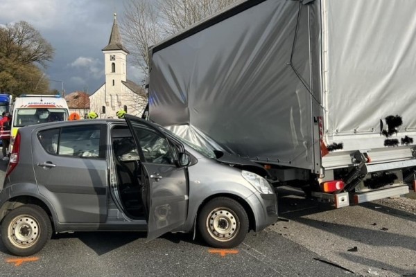 В Австрии белорус на фургоне попал в ДТП В Австрии белорус на фургоне попал в ДТП