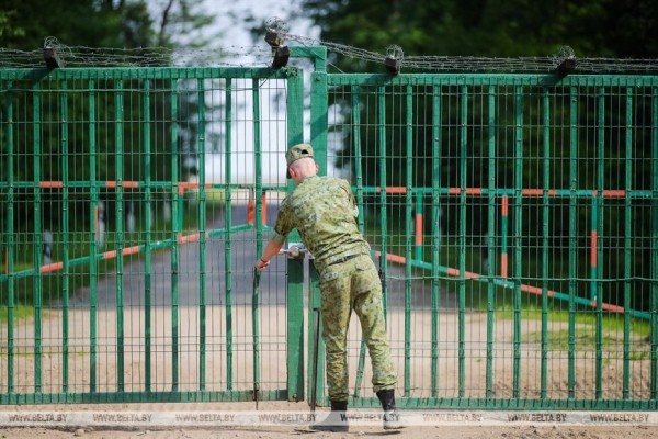 Пограничная Афиша и особенности службы на заставе в Беловежской пуще Пограничная Афиша и особенности службы на заставе в Беловежской пуще