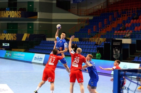 Гандболисты клуба «Мешков Брест» с победы начали полуфинальную серию в чемпионате Беларуси