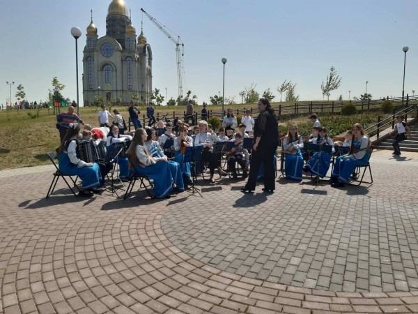 В парке 1000-летия проходит районный праздник «ДетиНового1000-летия» В парке 1000-летия проходит районный праздник «ДетиНового1000-летия»