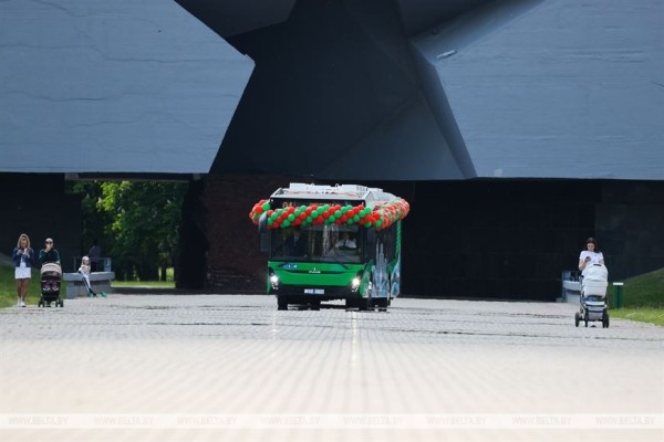 Как будут ходить автобусы, троллейбусы и маршрутки в Бресте с 6 по 9 мая: схемы объезда Как будут ходить автобусы, троллейбусы и маршрутки в Бресте с 6 по 9 мая: схемы объезда