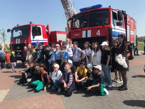 В парке 1000-летия проходит районный праздник «ДетиНового1000-летия» В парке 1000-летия проходит районный праздник «ДетиНового1000-летия»