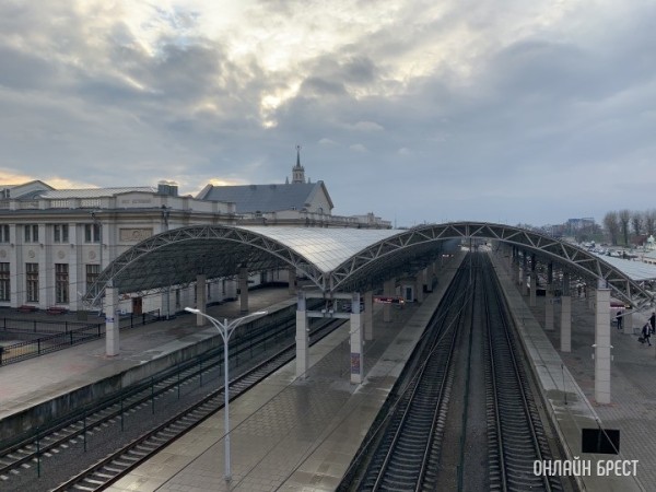 По Беларуси проедет «Правовой экспресс»: на станциях будут бесплатно консультировать нотариусы. Когда поезд прибудет в Брест? По Беларуси проедет «Правовой экспресс»: на станциях будут бесплатно консультировать нотариусы. Когда поезд прибудет в Брест?