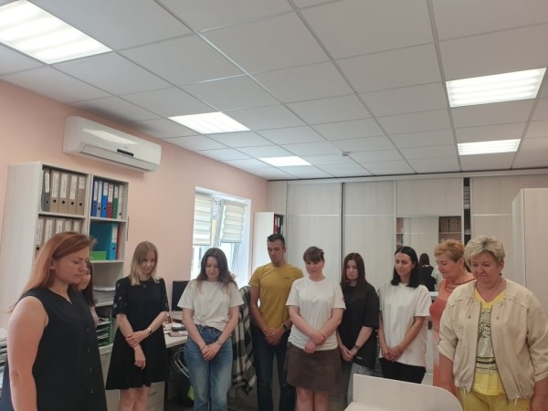 Всебелорусскую минуту молчания поддержали предприятия и организации Ленинского район г. Бреста Всебелорусскую минуту молчания поддержали предприятия и организации Ленинского район г. Бреста