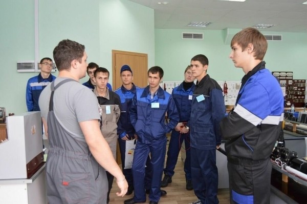 Всебелорусскую минуту молчания поддержали предприятия и организации Ленинского район г. Бреста Всебелорусскую минуту молчания поддержали предприятия и организации Ленинского район г. Бреста