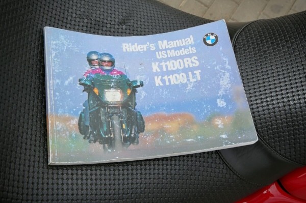 Белорус купил в США 27-летний мотоцикл BMW K1100 RS