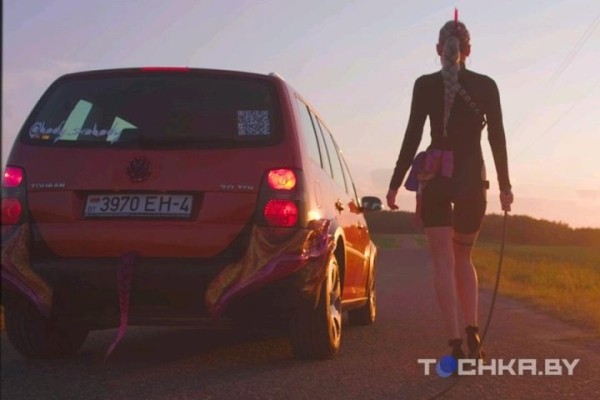 В Беларуси девушка переделала свой Volkswagen Touran в единорога и попыталась продать в два раза дороже