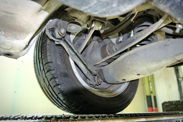 По прозвищу Baby-Benz. Показываем идеально сохранившийся Mercedes W201 По прозвищу Baby-Benz. Показываем идеально сохранившийся Mercedes W201