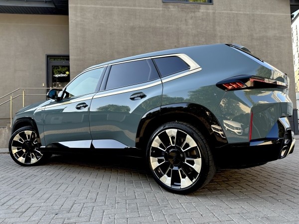 Самый дорогой и престижный кросс BMW: вот сколько за него просят в Беларуси Самый дорогой и престижный кросс BMW: вот сколько за него просят в Беларуси