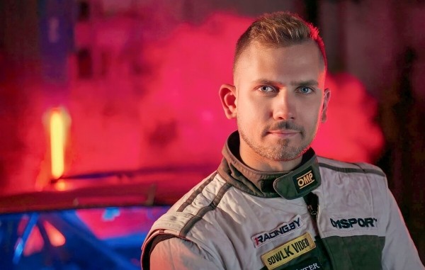 «Геометрия не пострадала, безопасность — целая». Белорус привёз из Америки 466-сильный Ford Mustang GT «Геометрия не пострадала, безопасность — целая». Белорус привёз из Америки 466-сильный Ford Mustang GT