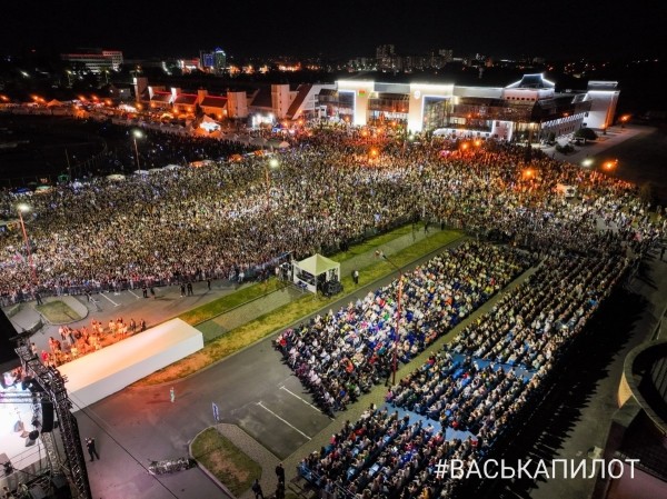 Праздничным фейерверком завершился второй день празднования Дня города Бреста