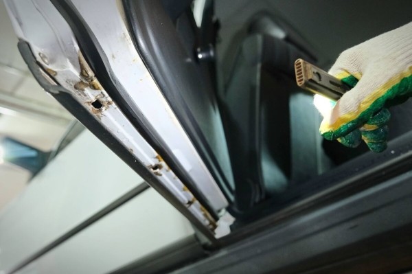 По прозвищу Baby-Benz. Показываем идеально сохранившийся Mercedes W201 По прозвищу Baby-Benz. Показываем идеально сохранившийся Mercedes W201