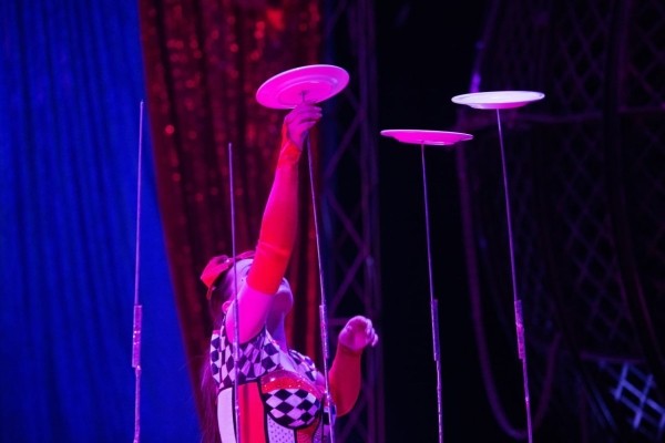 ВПЕРВЫЕ! Цирк-шапито «SIRIUS» представит в Бресте новое экстрим-шоу «Колумбийский форсаж»