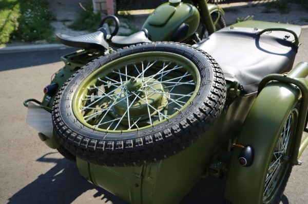 Считай, музейный экспонат! Белорус заморочился и вложил $10 тысяч в мотоцикл М-72 1953 г. в. Считай, музейный экспонат! Белорус заморочился и вложил $10 тысяч в мотоцикл М-72 1953 г. в.