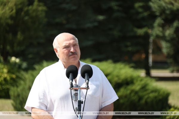 Александр Лукашенко с рабочей поездкой прибыл в Брестскую область. Подробности Александр Лукашенко с рабочей поездкой прибыл в Брестскую область. Подробности