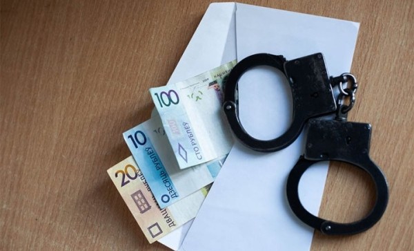 Сельхозпредприятие в Кобринском районе переплатило за доильное оборудование 192 тыс. рублей