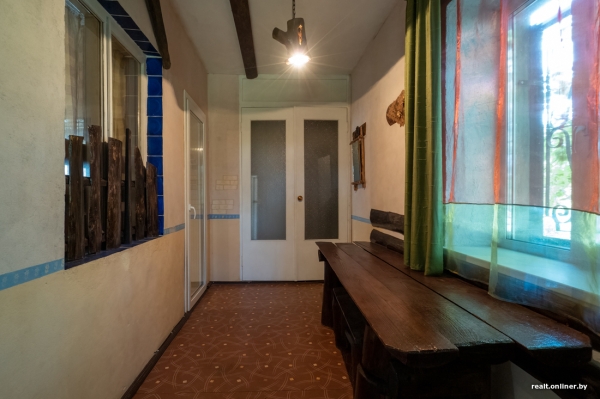 800 «квадратов» на одну семью. Побывали в домах, которые в 90-е строили на широкую ногу 800 «квадратов» на одну семью. Побывали в домах, которые в 90-е строили на широкую ногу