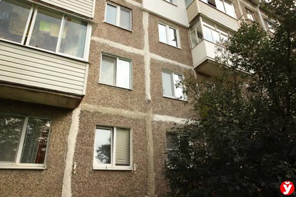 В три года весил 7 кг и спал в углу, как собака. Стали известны подробности о семье, в которой родители убили своего сына в Слуцке В три года весил 7 кг и спал в углу, как собака. Стали известны подробности о семье, в которой родители убили своего сына в Слуцке