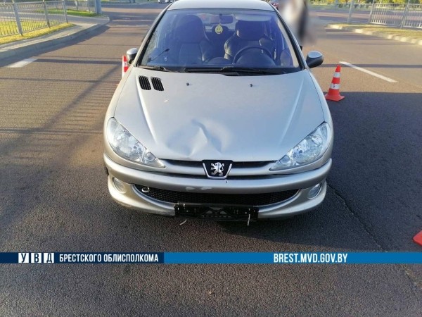 В Бресте сбили пьяного пешехода на электросамокате В Бресте сбили пьяного пешехода на электросамокате