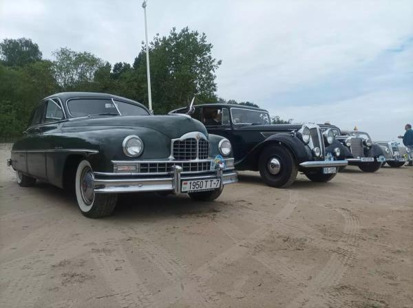 В Беларуси на продажу выставлен Packard 1950 года выпуска В Беларуси на продажу выставлен Packard 1950 года выпуска